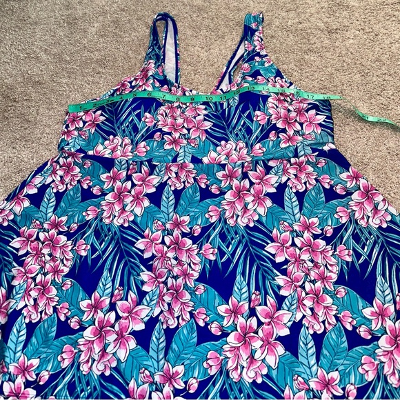 Women’s Tankini swimsuit top  Size 2X - Picture 8 of 8